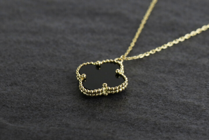 Gold Necklaces for women - quatrefoil B